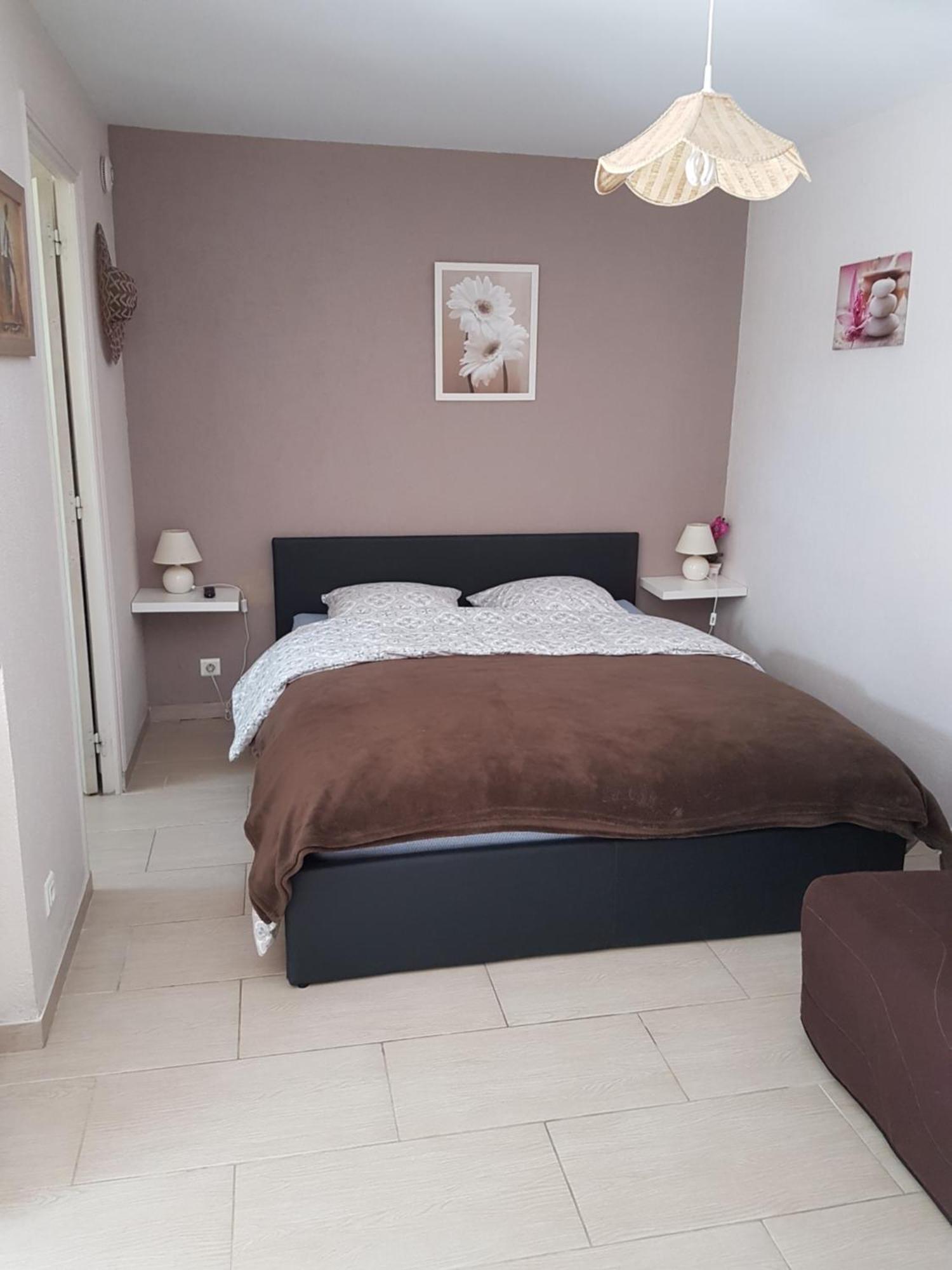 Bed and Breakfast Mas Des Citronniers Le Tignet Zimmer foto